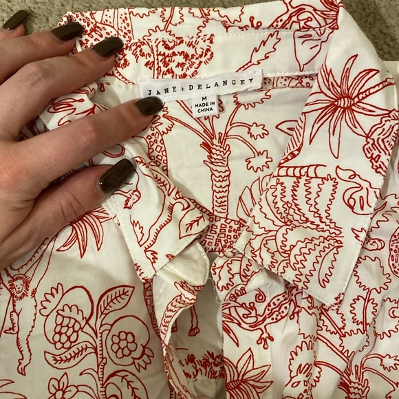 Jane & Delancey animal print button down t shirt - Picture 2 of 2